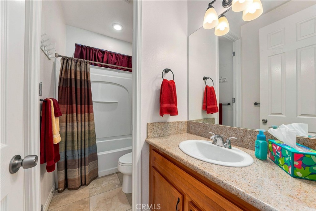 6111 Pine Cone Way Property Photo 14