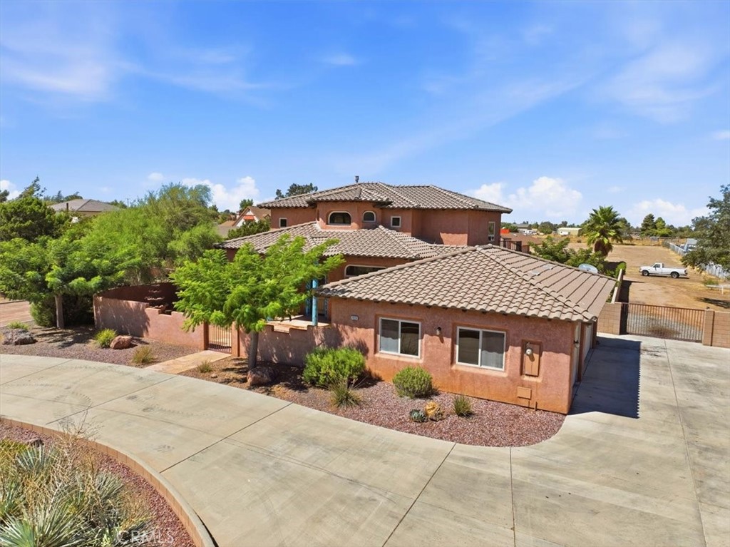 7414 3rd Property Photo 7