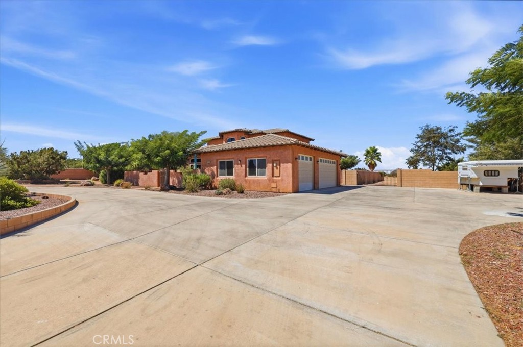 7414 3rd Property Photo 8