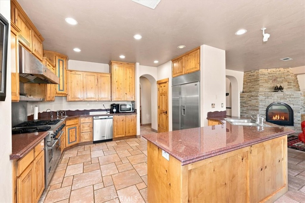 7414 3rd Property Photo 16