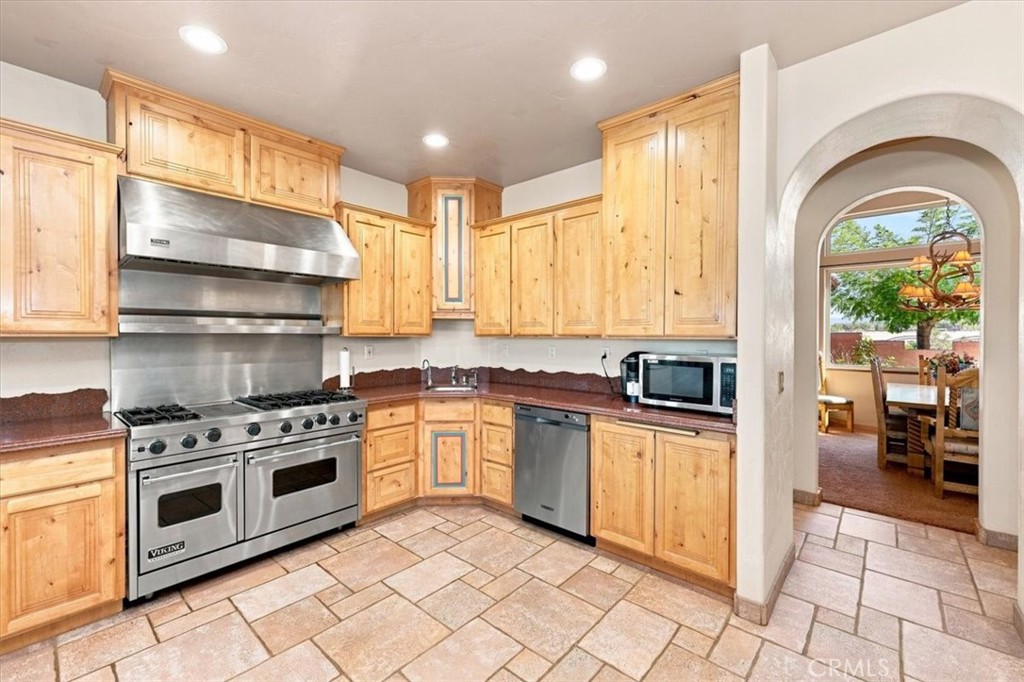 7414 3rd Property Photo 19