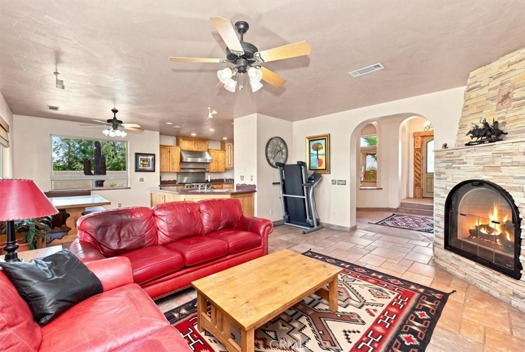 7414 3rd Property Photo 26