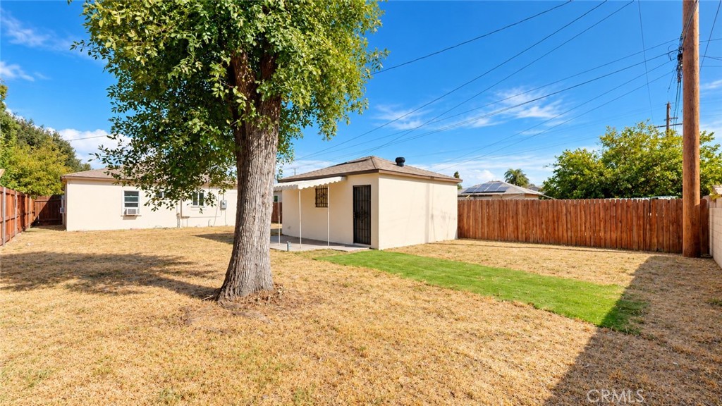 2828 N Sierra Way Property Photo 16