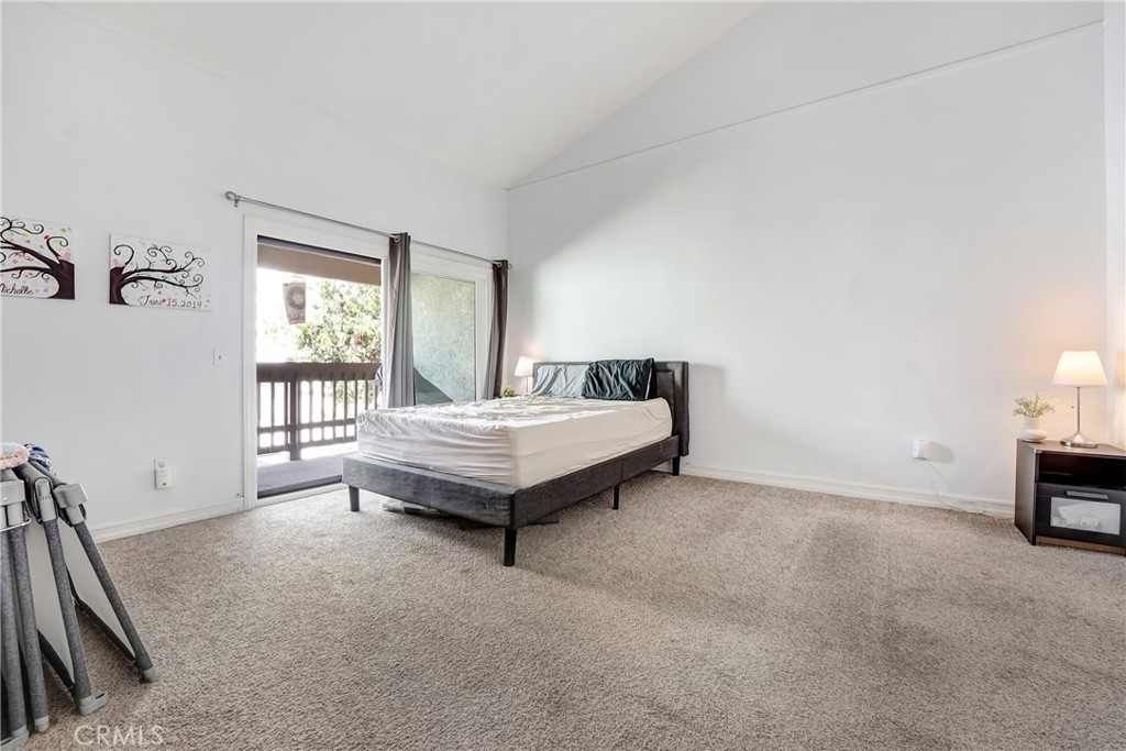 8593 Village Ln Property Photo 10
