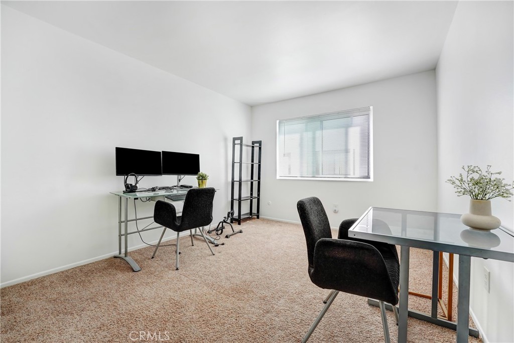 8593 Village Ln Property Photo 11
