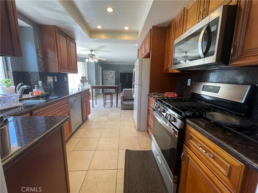 3083 Sundance Court Property Photo 12