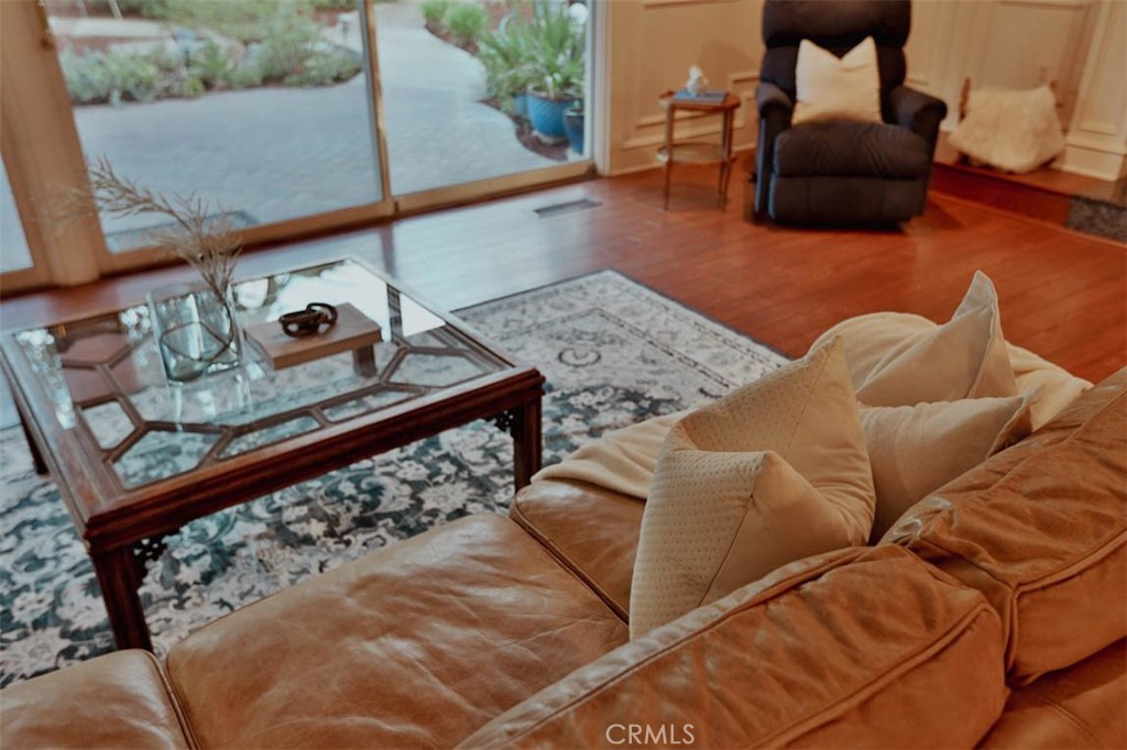 1145 E Sierra Madre Avenue Property Photo 19
