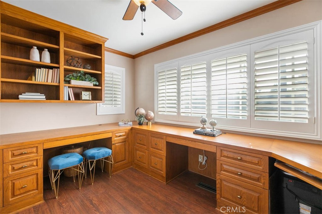 1145 E Sierra Madre Avenue Property Photo 25