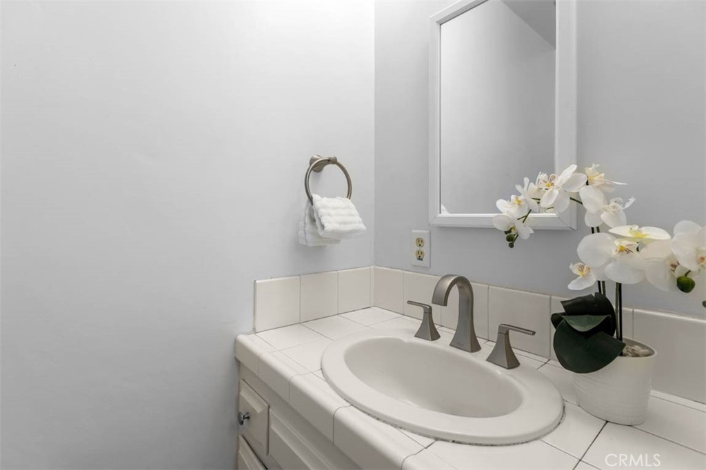 1145 E Sierra Madre Avenue Property Photo 41