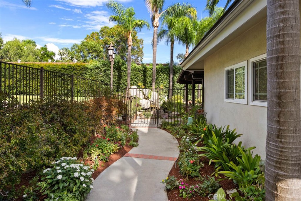 1145 E Sierra Madre Avenue Property Photo 48