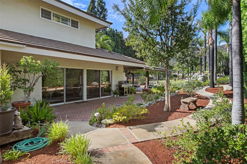 1145 E Sierra Madre Avenue Property Photo 51