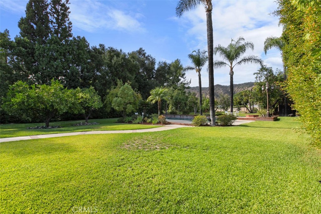 1145 E Sierra Madre Avenue Property Photo 65