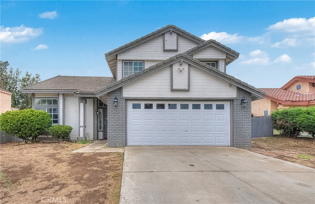 12425 Brewster Property Photo 1