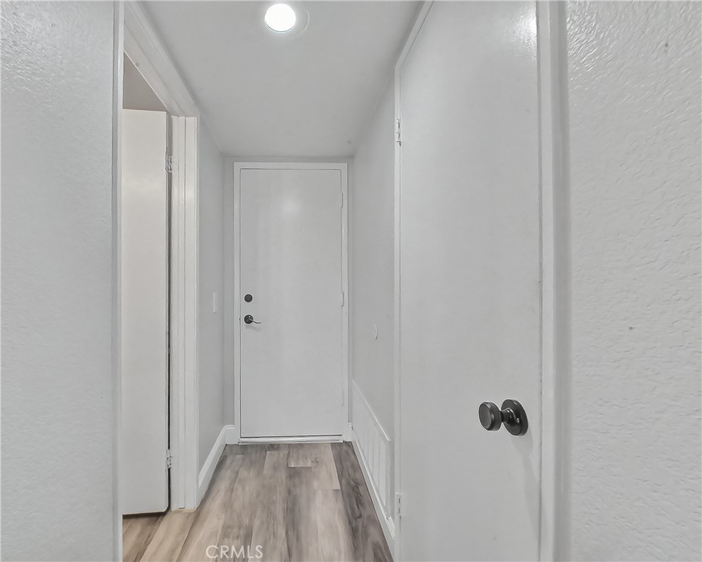 12425 Brewster Property Photo 29