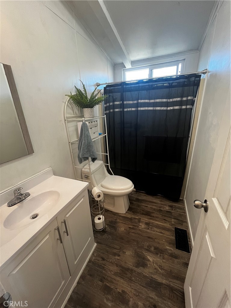 10961 Desert Lawn #101 Property Photo 14