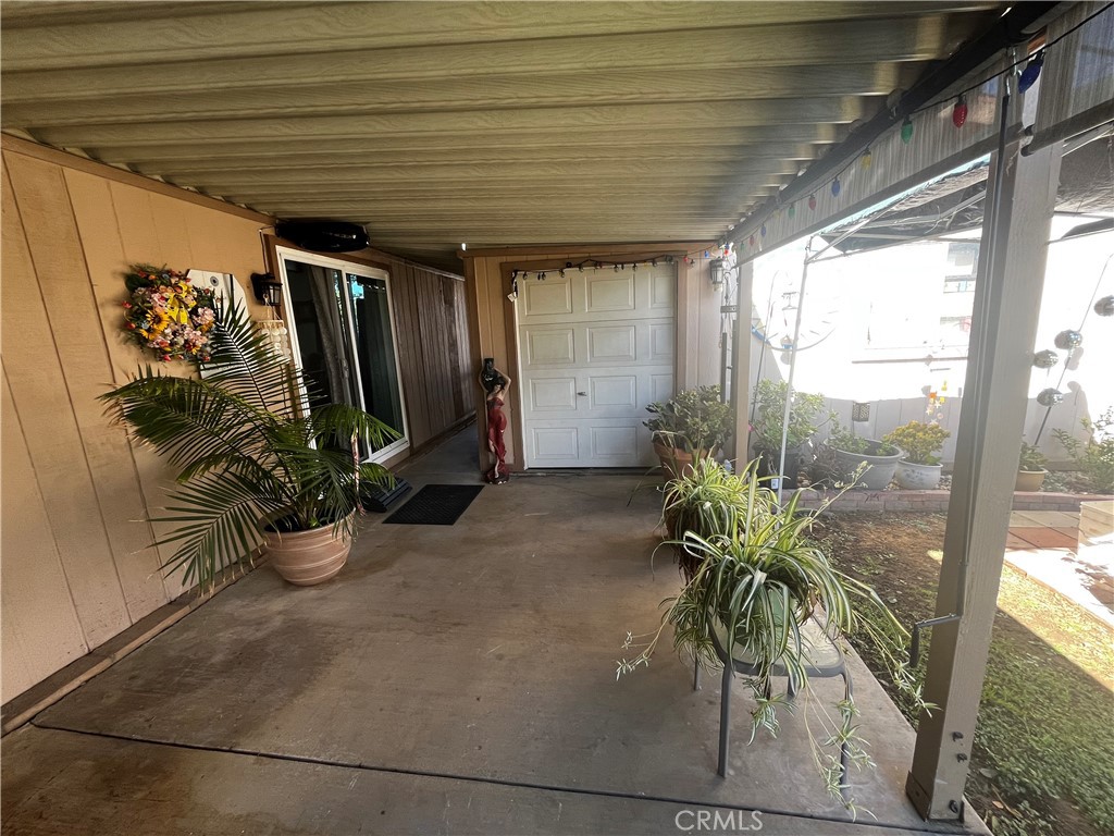 10961 Desert Lawn #101 Property Photo 20