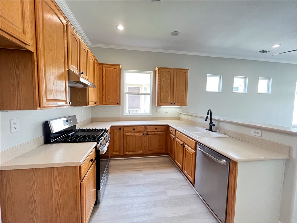 512 Brooklawn Property Photo 7