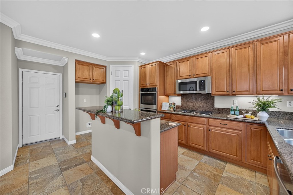6043 Blossom Place Property Photo 15