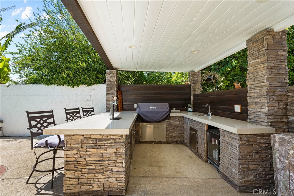2485 San Mateo Drive Property Photo 39