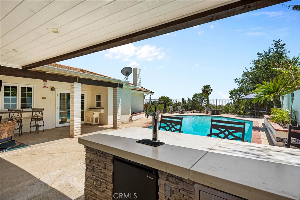 2485 San Mateo Drive Property Photo 40