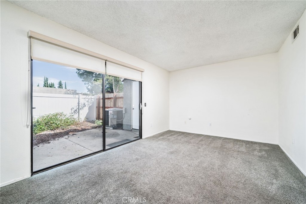 8711 Pine Crest Place Property Photo 19