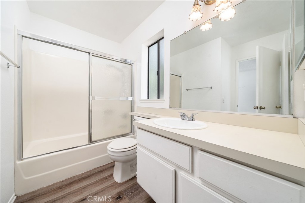 8711 Pine Crest Place Property Photo 25