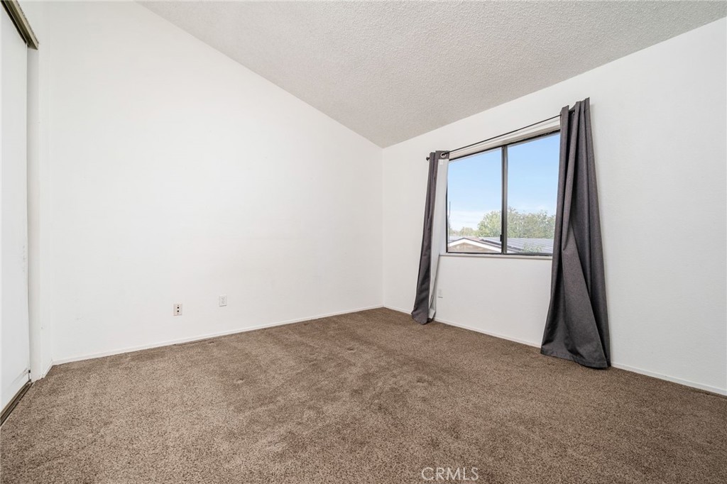 8711 Pine Crest Place Property Photo 29