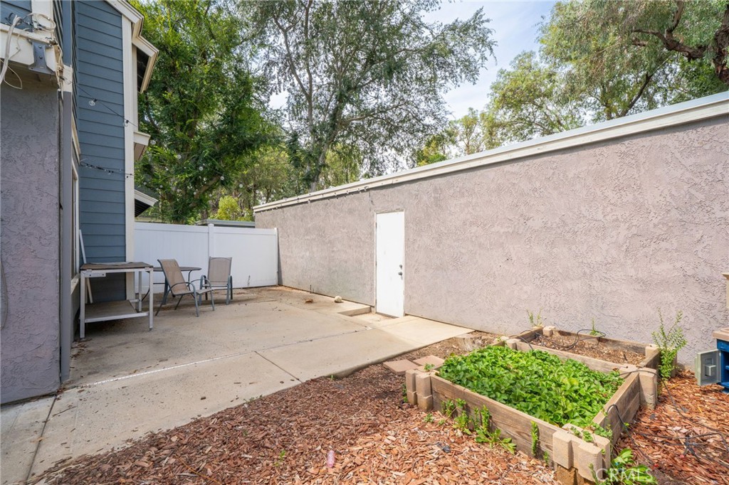 8711 Pine Crest Place Property Photo 37