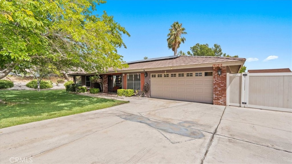 16165 Chiwi Property Photo 2
