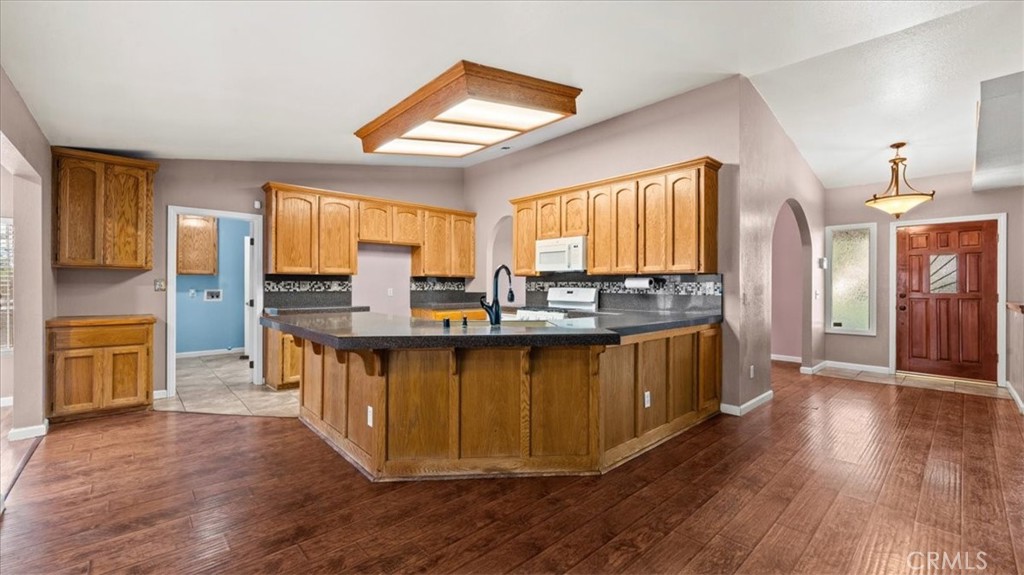 16165 Chiwi Property Photo 10