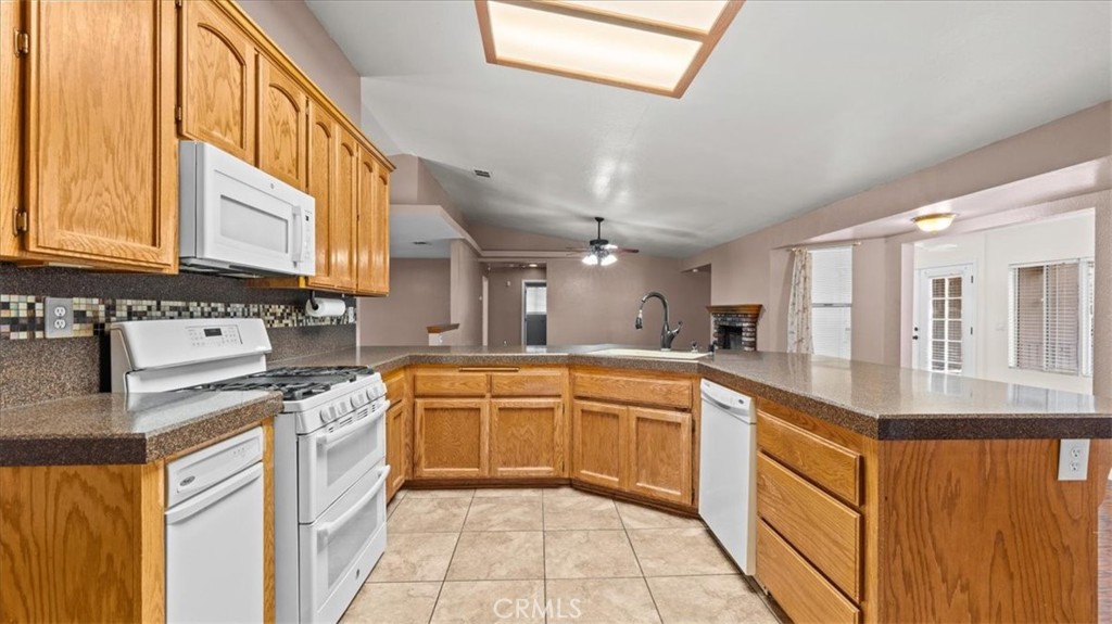 16165 Chiwi Property Photo 11