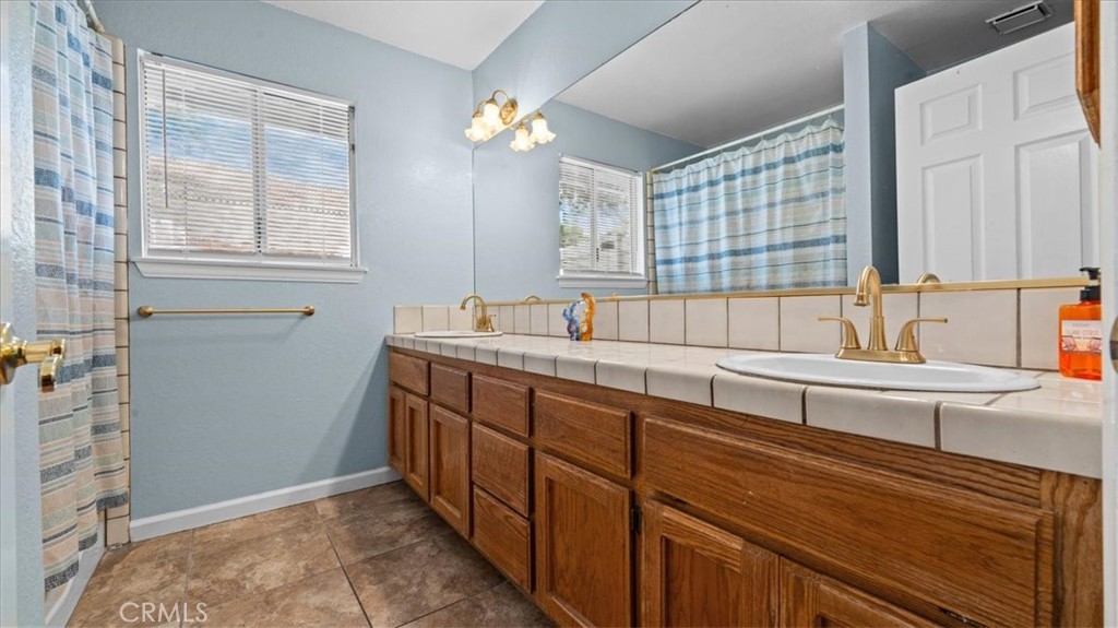 16165 Chiwi Property Photo 18