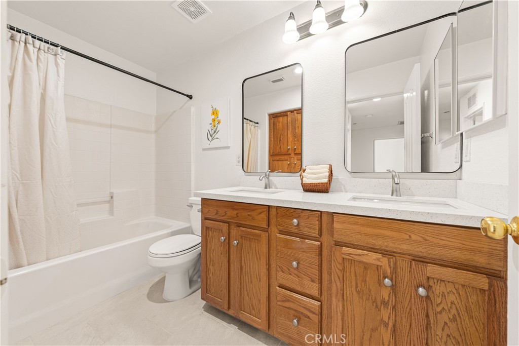 7353 Ellena W 150 Property Photo 24