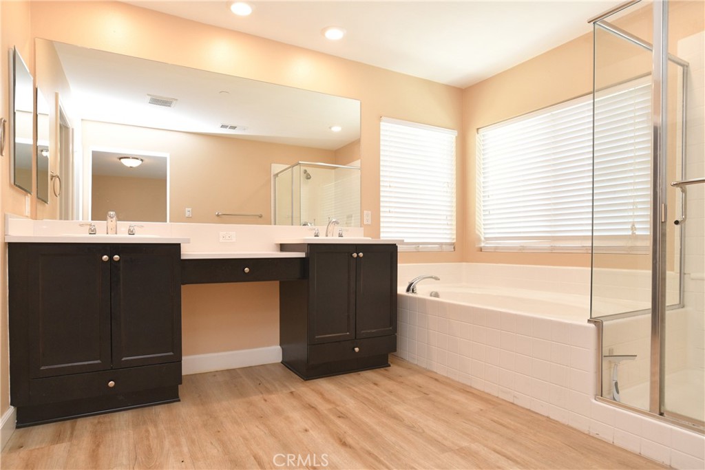 8011 Sea Salt Avenue Property Photo 10