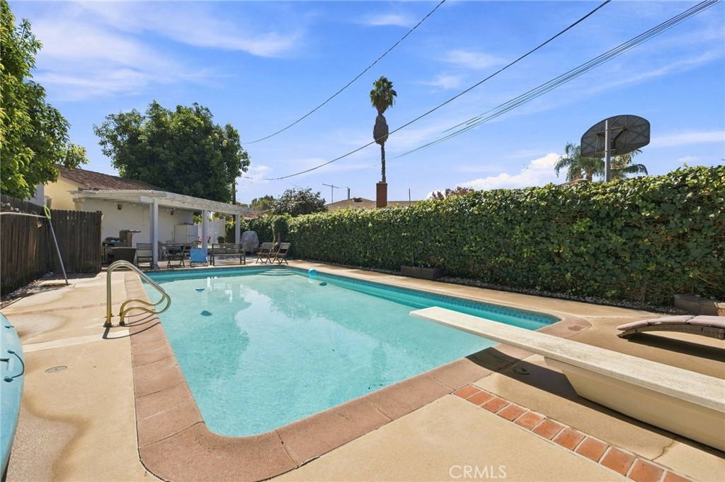 9654 La Reina Property Photo 25