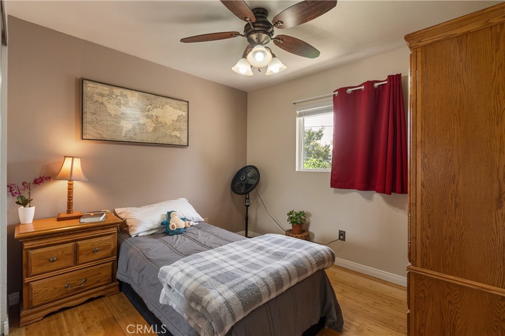 403 N Shaftesbury Property Photo 23