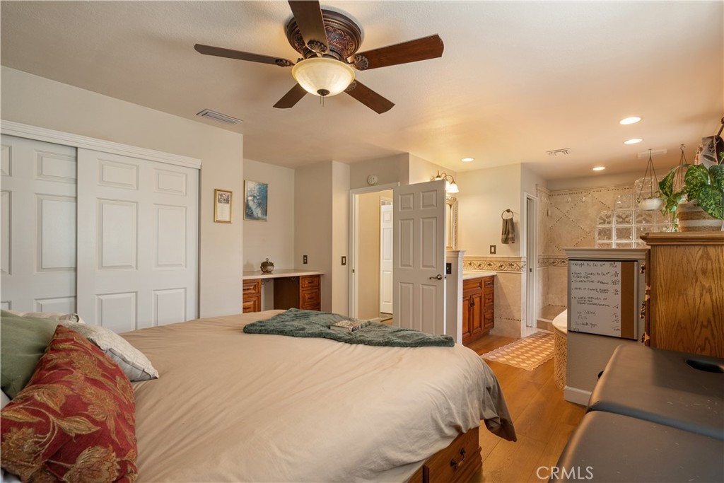 403 N Shaftesbury Property Photo 28