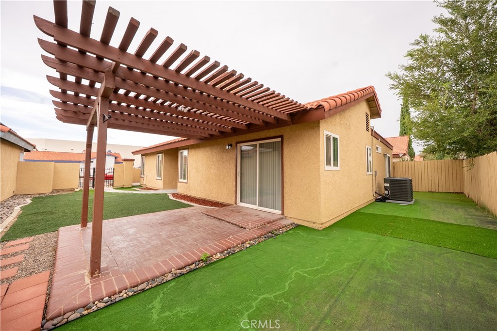 16262 Tokay Property Photo 21