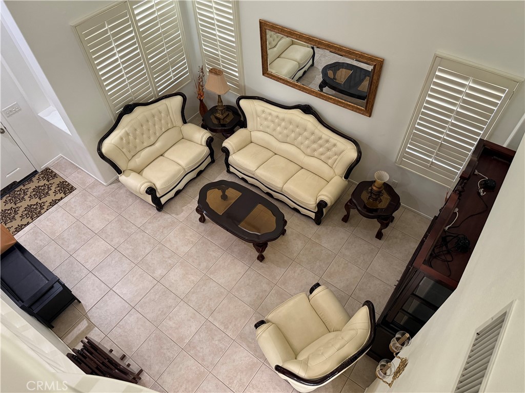 7125 Ravenswood Property Photo 9