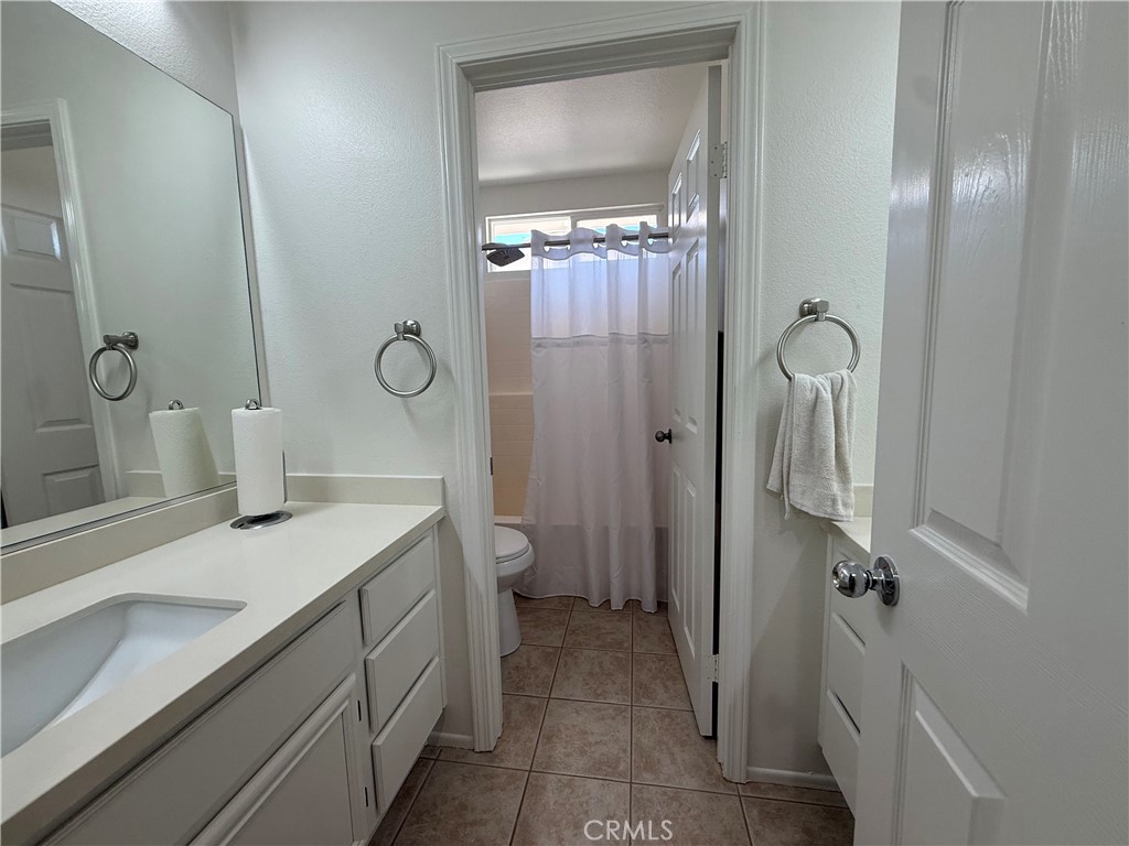 7125 Ravenswood Property Photo 24