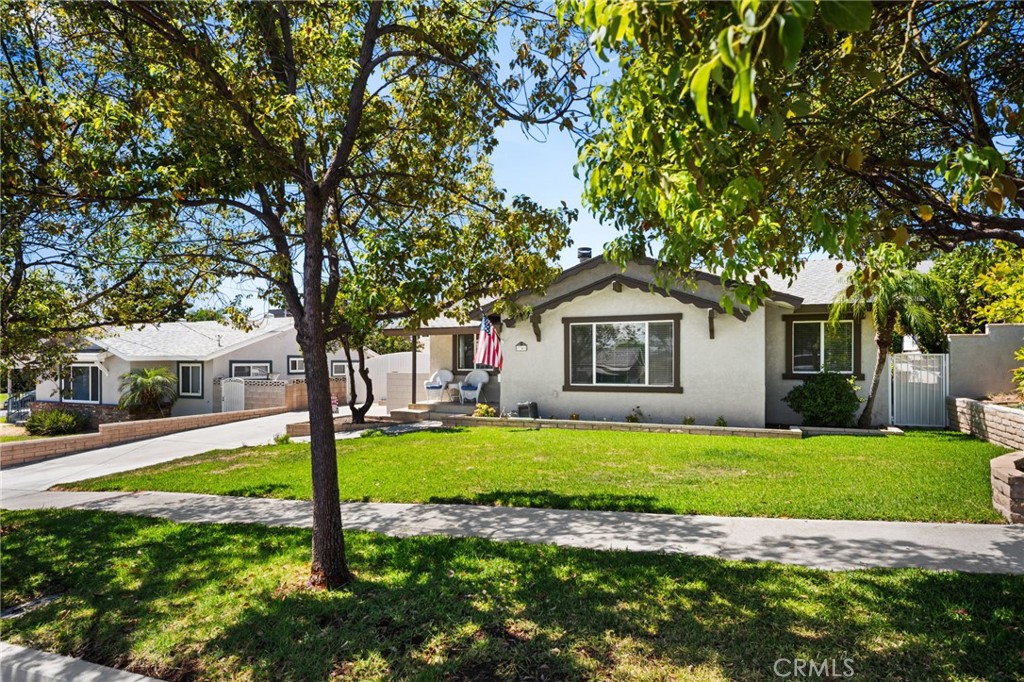 7746 Beryl Street Property Photo 3