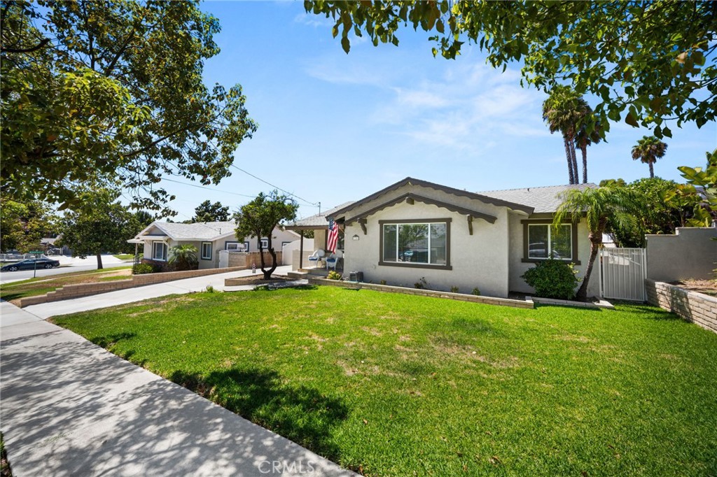 7746 Beryl Street Property Photo 4