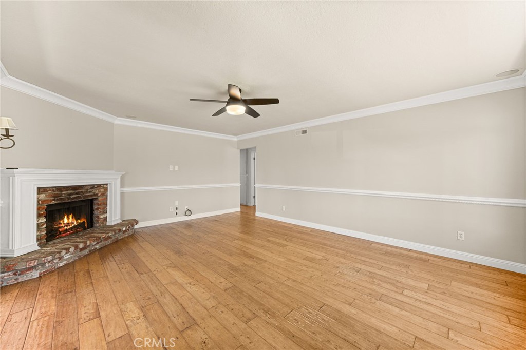 7746 Beryl Street Property Photo 6