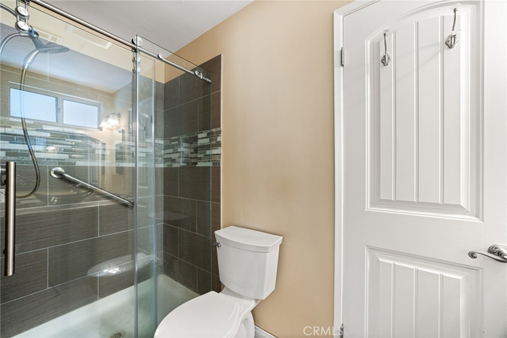 7746 Beryl Street Property Photo 15