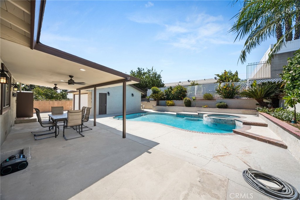 7746 Beryl Street Property Photo 29