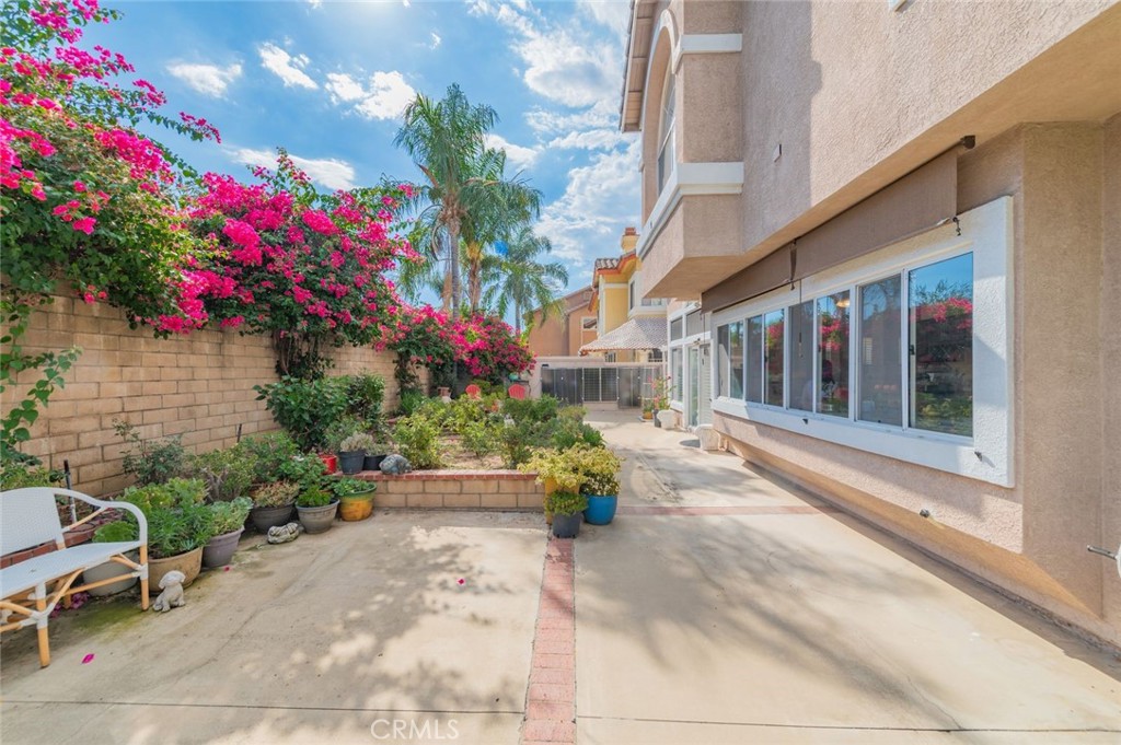 9819 Via Esperanza Property Photo 41