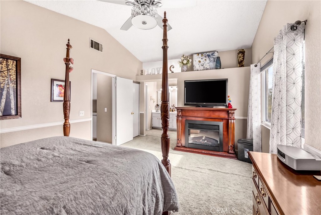 5730 N Yosemite Property Photo 17
