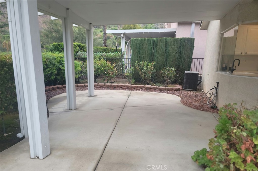 1753 Messina Drive Property Photo 3