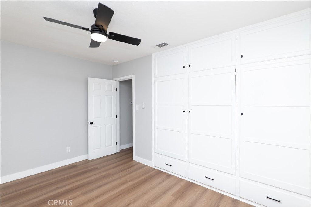 3285 N Mountain View Property Photo 16