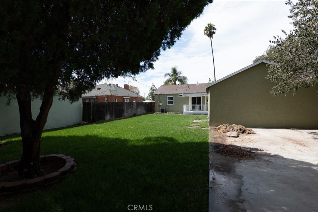 3285 N Mountain View Property Photo 24